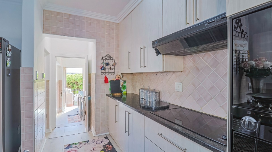 4 Bedroom Property for Sale in Boschdal North West